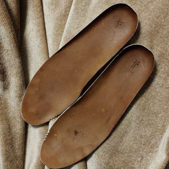 Frye Black Camille Leather Perforated Slip On Shoe, Size 8 - Picture 10 of 15